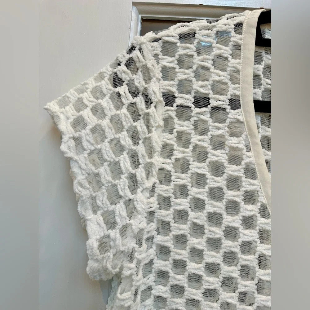 Beyond Vintage Y2K V-Neck Open Crochet Mesh Knit Short Sleeve Top Size Large L - Picture 2 of 9